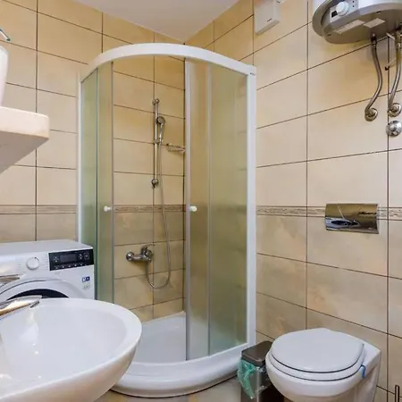 Spacious 80m2 Place, Great Views:-) 2 Bedrooms ! *